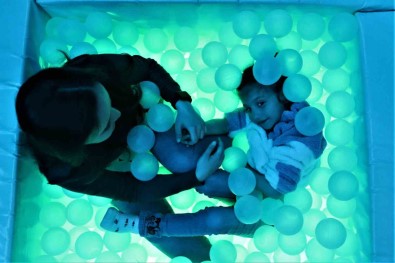 'Düzelmez, Ugrasmayin' Dediler, Türk Egitimcilerin Elinde Hayata Baglandi