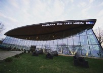  MEHTER MARŞI - İBB 1453 Panorama Müzesi'nde fetih sergi alanından Mehter'i kaldırıp Batı klasik müziği koydu