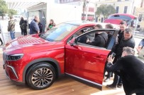 Samsun'da Görücüye Çikan TOGG, Rize'ye Dogru Yola Çikti