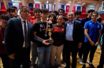 Seyhanli Voleybolcular Müzeye 6 Kupa Daha Götürdü