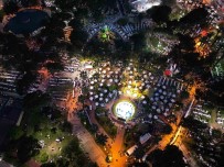 Menemenlilere Kadir Gecesi'nde Dev Iftar Sofrasi