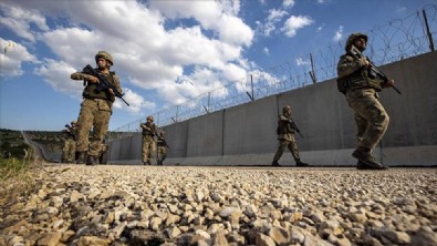 MSB duyurdu: Yunanistan sınırında 5 FETÖ'cü yakalandı!