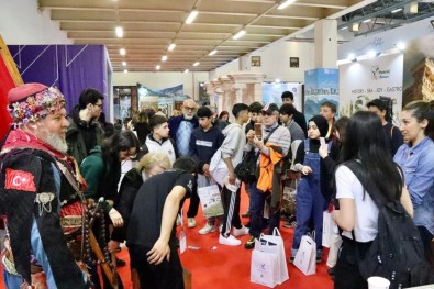 Nazilli Standinda 5 Bin Mastaura Sikkesi Basildi