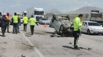  GÖKSÜN - Kahramanmaraş'ta feci kaza: 4 ölü, 3 yaralı!