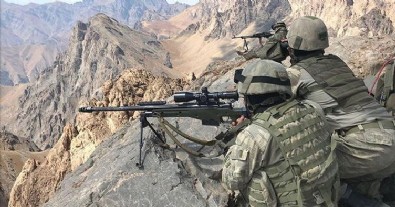 Van'da etkisiz hale getirilen 2 PKK'lı terörist fotokapanla tespit edilmiş