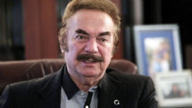 Yeni şarkısının sözlerini ilk kez açıkladı