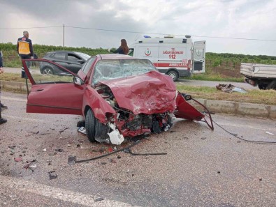 Adana'da Trafik Kazasi Açiklamasi1 Ölü 2 Yarali