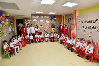 Çocuklar 23 Nisan'i Coskuyla Kutladi