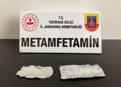 Jandarma Uyusturucuya Geçit Vermiyor