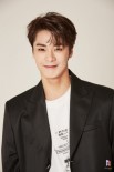 K-Pop Yildizi Moonbin Evinde Ölü Bulundu