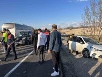 Nevsehir'de Trafik Kazasi Açiklamasi 4 Yarali