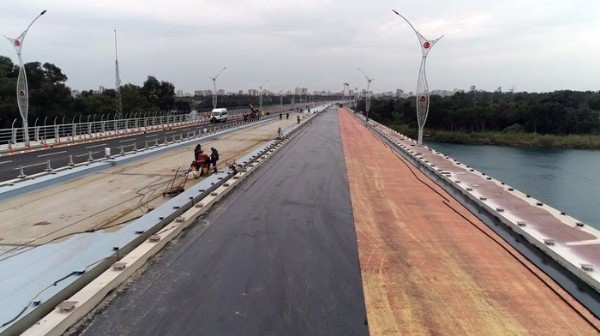 CHP’li başkan inşaata devam etmemişti! Başkan Erdoğan “Devam” talimatı verdi köprü yapıldı