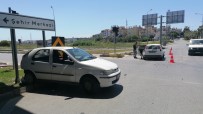 Manavgat'ta 2 Otomobil Çarpisti Açiklamasi1 Yarali Haberi