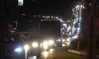 Tatilcilerin Dönüs Yolculugu Sürüyor Açiklamasi 43 Ilin Geçis Güzergahinda Trafik Durma Noktasina Geldi