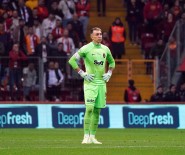 Spor Toto Süper Lig Açiklamasi Galatasaray Açiklamasi 2 - Fatih Karagümrük Açiklamasi 3 (Ilk Yari)