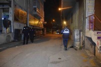 Adana'da Dügünde Iki Grup Arasi Biçakli Kavga Açiklamasi 10 Yarali
