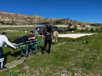 Kalp Krizi Geçiren Vatandas, Askeri Helikopterle Hastaneye Kaldirildi Haberi