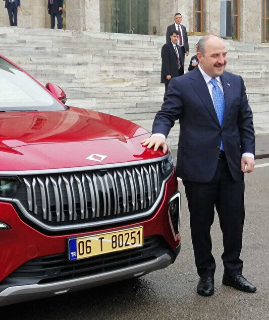 Bakan Varank'tan İmamoğlu'na Kılıçdaroğlu teklifi: Togg'u veririm ama şartım var