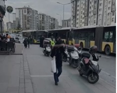Başakşehir'de İETT'ler peş peşe arıza yaptı