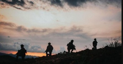 MSB açıkladı: Barınma alanlarından kaçan 2 terörist teslim oldu