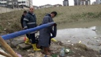  ANKARA YAĞMUR - Ankara sele teslim oldu! Sağanak yağmur sonrası cadde ve sokaklar göle döndü