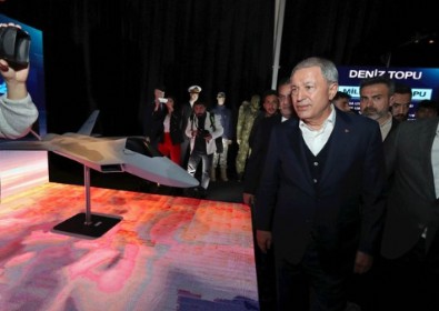 Bakan Akar, Kayseri’de Dijital Gösterim Merkezi'nin açılışını yaptı