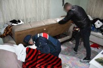 Akhisar'da Kökünü Kurutma Operasyonu Açiklamasi 25 Gözalti