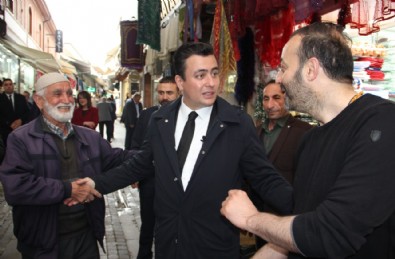 Osman Gökçek Altındağ'da esnaf ve vatandaşla buluştu