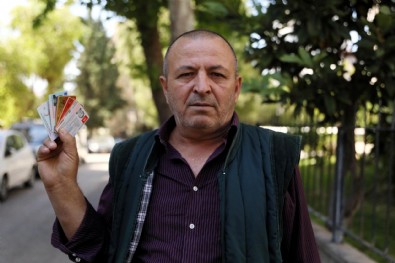 Türkiye'de tek: 5 farklı ismi var, emekli olamıyor!