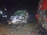 Çorum'da Tir Ve Otomobil Çarpisti Açiklamasi 3 Yarali