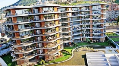 İzmir Narlıdere’deki yangında ihmal iddiası! Başkan Tunç Soyer'e soruyorum niçin geç kalındı?