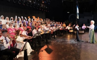 Bursa Nilüfer Kadin Korosu Kibris'ta Sahne Alacak