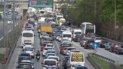 D-100'De Yogun Trafik