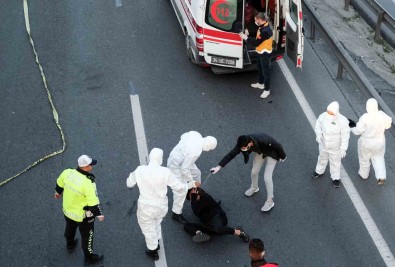 E-5 Karayolunda Ilginç Anlar, Bir Adam Yolun Ortasina Yatti