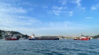 Istanbul Bogazi'nda Kargo Gemisi Makine Arizasi Yapti