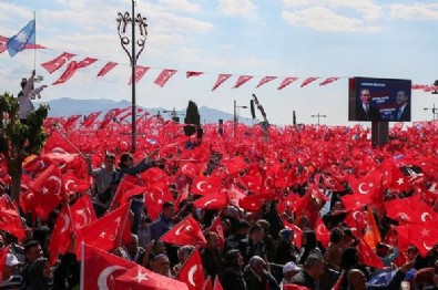 İzmir'deki tarihi miting Batı'yı da panikletti! BBC'den dikkat çeken analiz: Rakipleri endişelendiren performans!