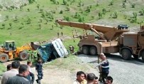 ŞIRNAK SON DAKİKA - Şırnak'ta askerleri taşıyan otobüs devrildi: İki şehit 45 yaralı