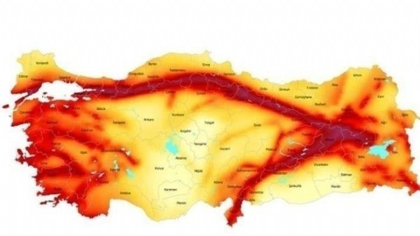 İstanbul için korkutan açıklama! 'Ölü faylar tamamen ölmedi’ uyarısı: O bölgeye dikkat çekti…