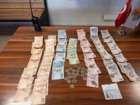 Adana'da 3 Saat Dilenen Sahsin Üzerinden Bin 385 Lira Çikti