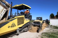 Dösemealti'na 150 Bin Metrekare Sicak Asfalt