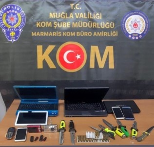 Marmaris'te Dolandirici Örgütüne Operasyon Açiklamasi 5 Gözalti
