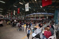 Büyüksehirin Iftar Sofrasi Anafartalar'da Kuruldu