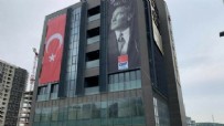  CHP İSTANBUL İL BAŞKANLIĞI - Canan Kaftancıoğlu: İstanbul İl Başkanlığımıza olduğu düşünülen bir silahlı saldırı gerçekleşti
