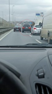 E-5'Te Makas Atarak Ilerleyen Sürücü Kamerada