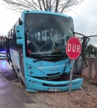 Kütahya'da Halk Otobüsü Ile Otomobil Çarpisti Açiklamasi 1 Yarali