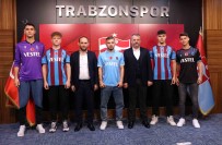 Trabzonspor Alt Yapisindan Yetisen 5 Futbolcu Ile Profesyonel Sözlesme Imzaladi