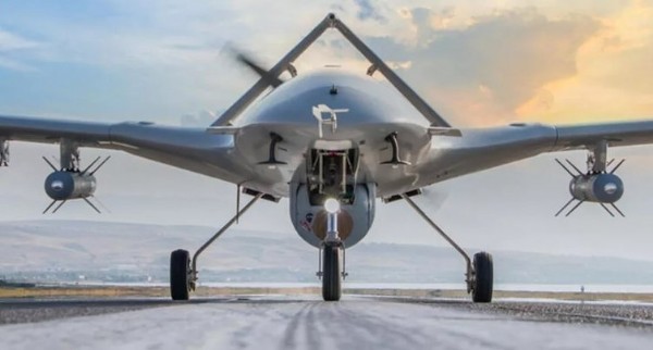 Bayraktar TB2’ye ilgi kıtaları aştı: Teknoloji devi ülkenin gözü yerli SİHA’da!