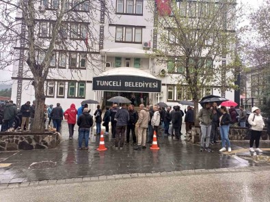 Bingöl Merkezli Deprem Tunceli'de De Hissedildi