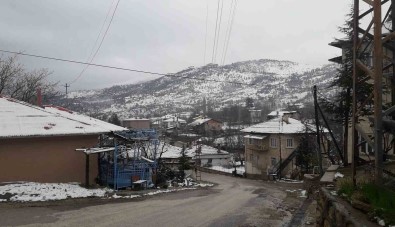 Karaman'in Yüksek Kesimleri Yagan Karla Beyaza Bürüdü