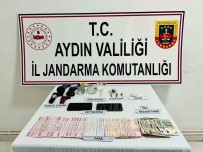 Uyusturucu Madde Satisi Yaparken Suçüstü Yakalanan Süpheli Tutuklandi